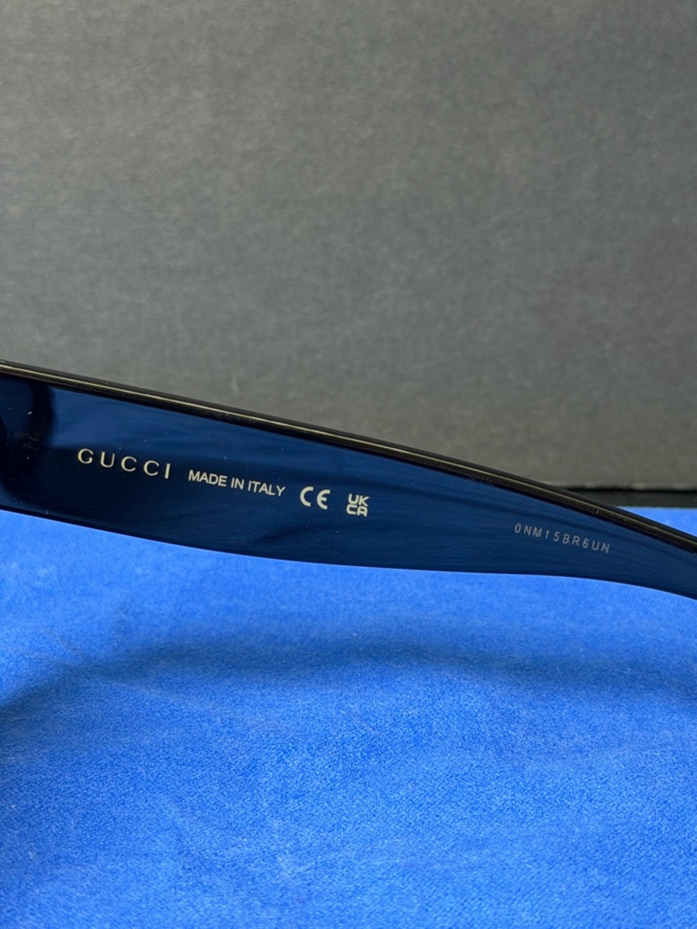 NEW Authentic Gucci Black and Grey Oversized Sunglasses GG1789S - Picture 7 of 10